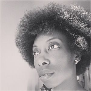 Meet your Posher, Ebony